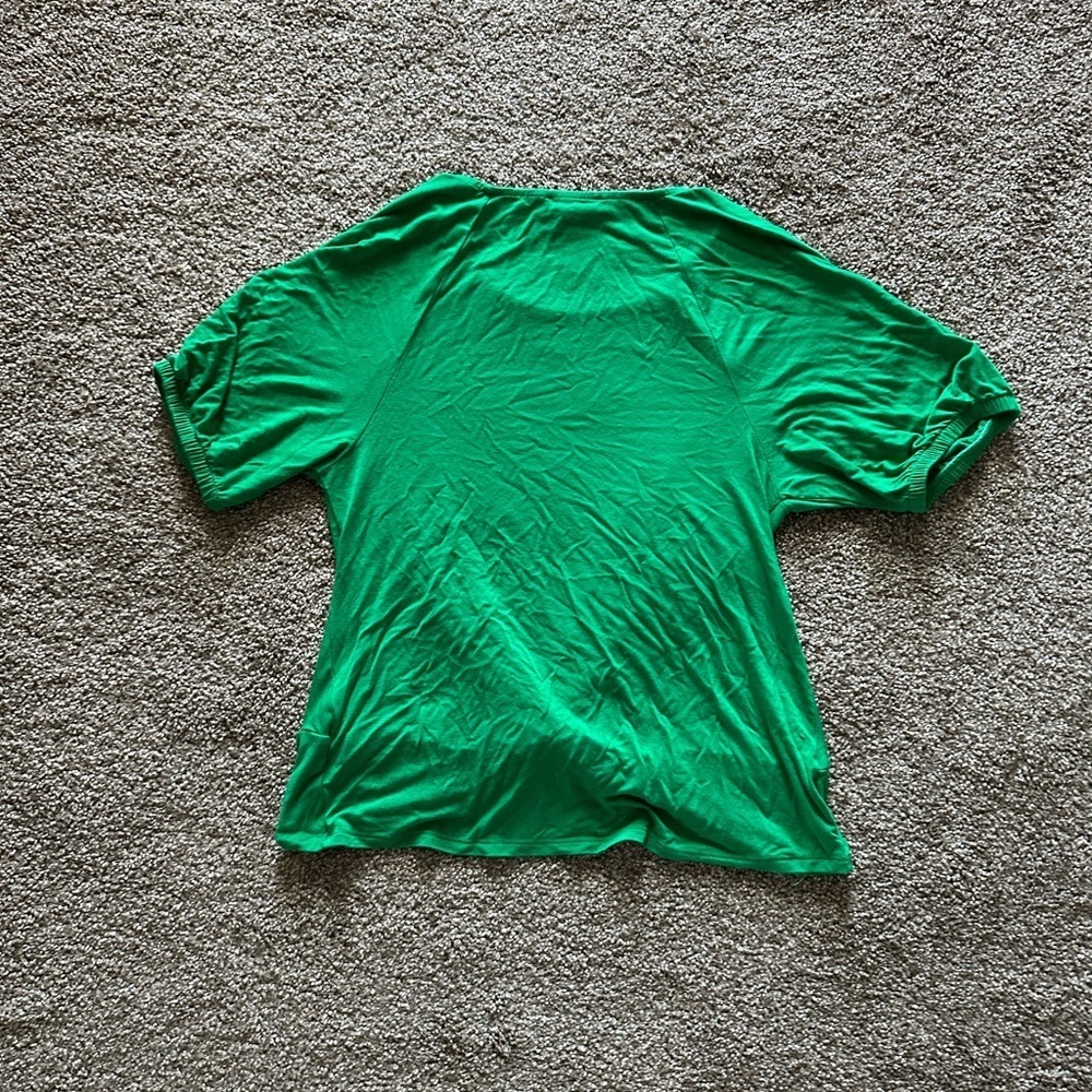 Express Tshirt - Picture 2 of 3